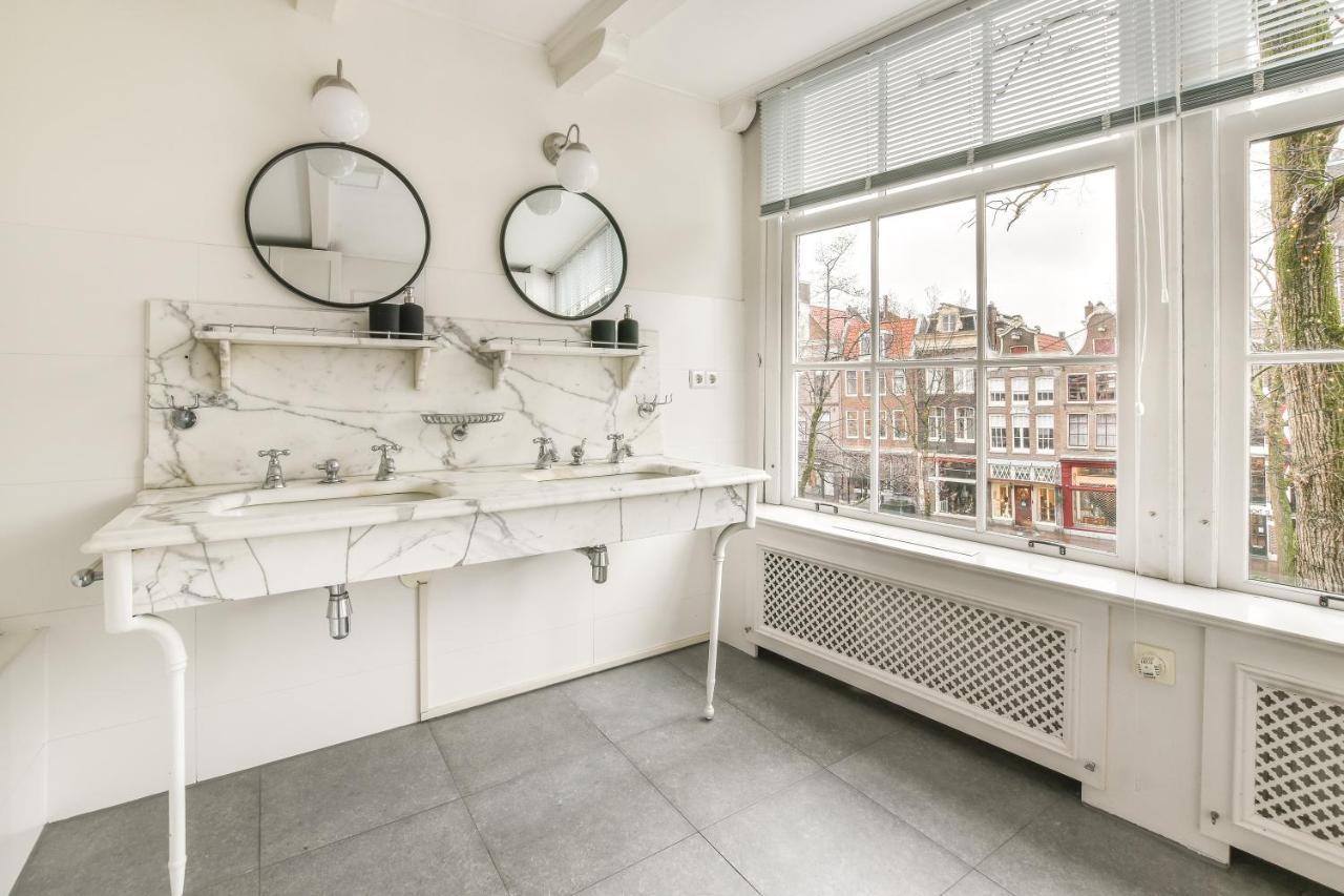 Spiegelgracht Apartments With Canal View Amesterdão Exterior foto